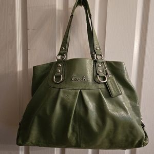 Vintage Coach Green Patent Leather Purse